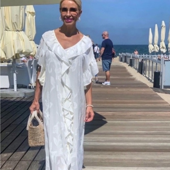 H&M Conscious Kaftan Dress Floral Ruffle Midi Flounce Cream Swim Coverup - Picture 1 of 8